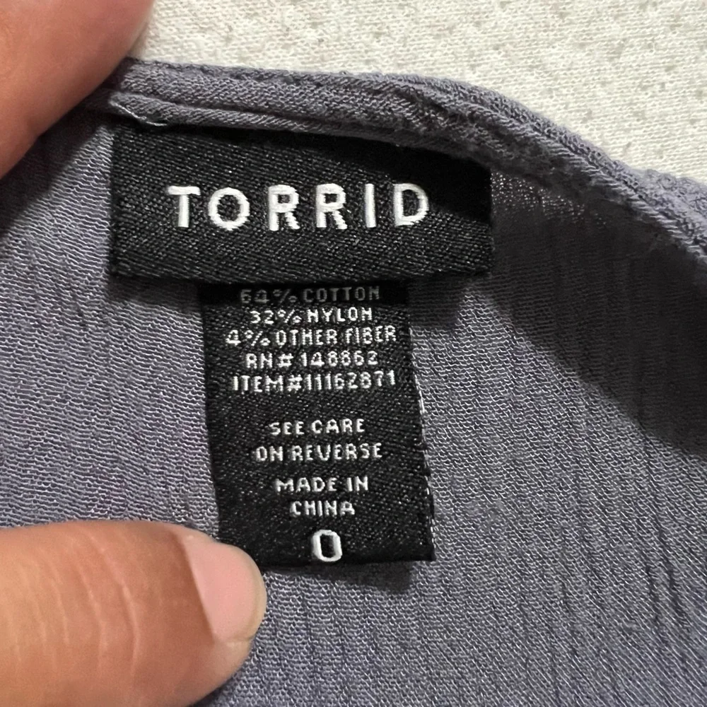 Torrid Grey Gauze Lace Inset Tie Front‎ Blouse